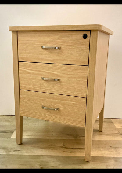 Marigold Bedside Table in Polytec Tuross Oak Matt