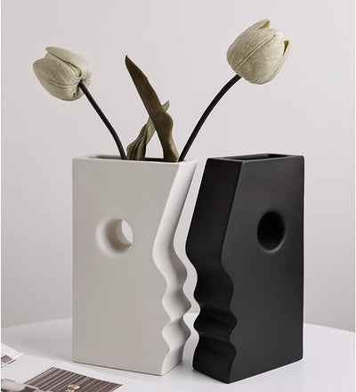 Ceramic Set of 2 Modern Black and White Vases for Home D�cor