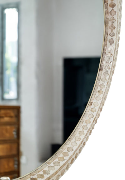 MOTHER OF PEARL RADIANCE ROUND WALL MIRROR