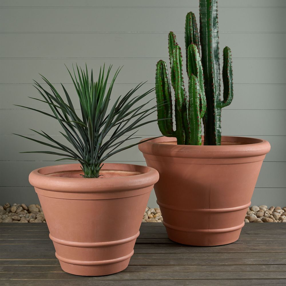 Bastien Planter Set of 2 Terracotta Colour