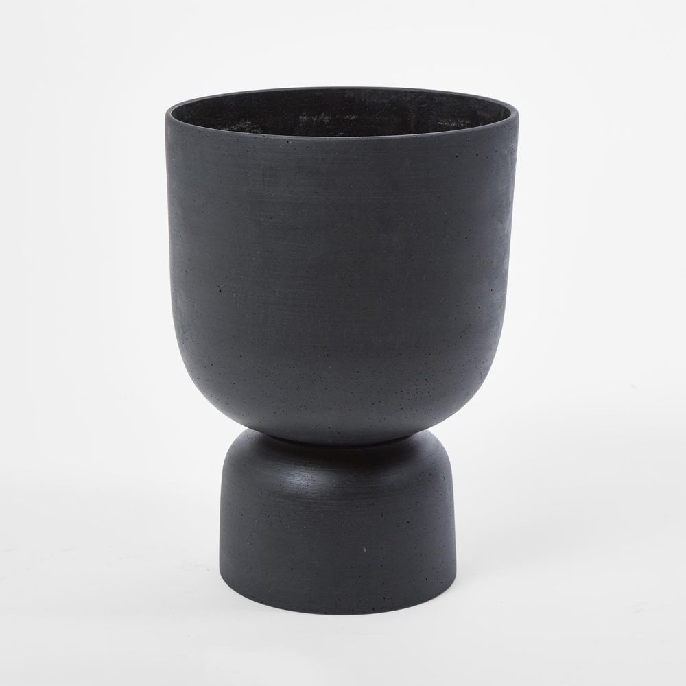 Blanche Planter Medium Black