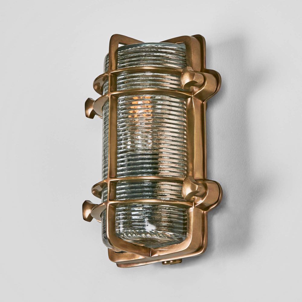 Harley Wall Lamp in Antique Brass - House of Isabella AU