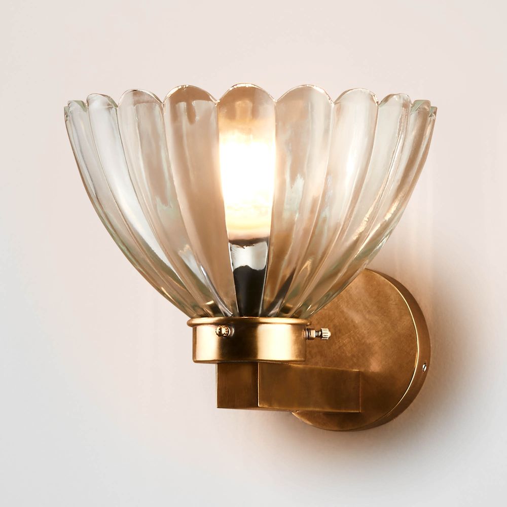 Otis Wall Lamp in Antique Brass - House of Isabella AU