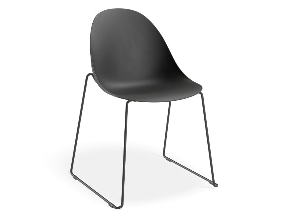 Pebble Chair Black with Shell Seat - Natural Beechwood Base